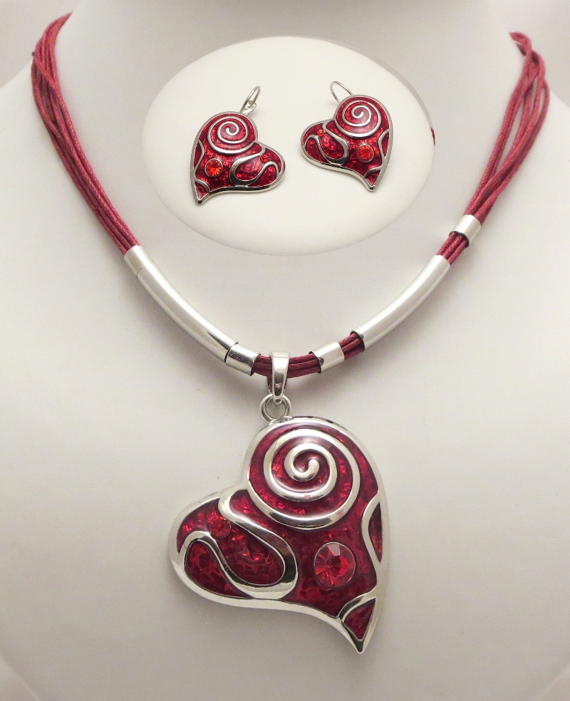 Bild 1 von Halskette + Ohrringe  mit Herz  im Set
