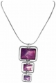Kurze Halskette mit Metallanhänger in 3 Farben  / (Farbe) lila